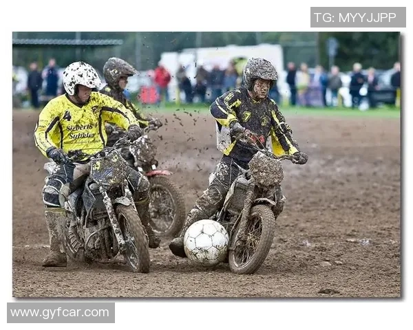 阿方索戴维斯速度与激情并存的绿茵奇迹少年成长之路